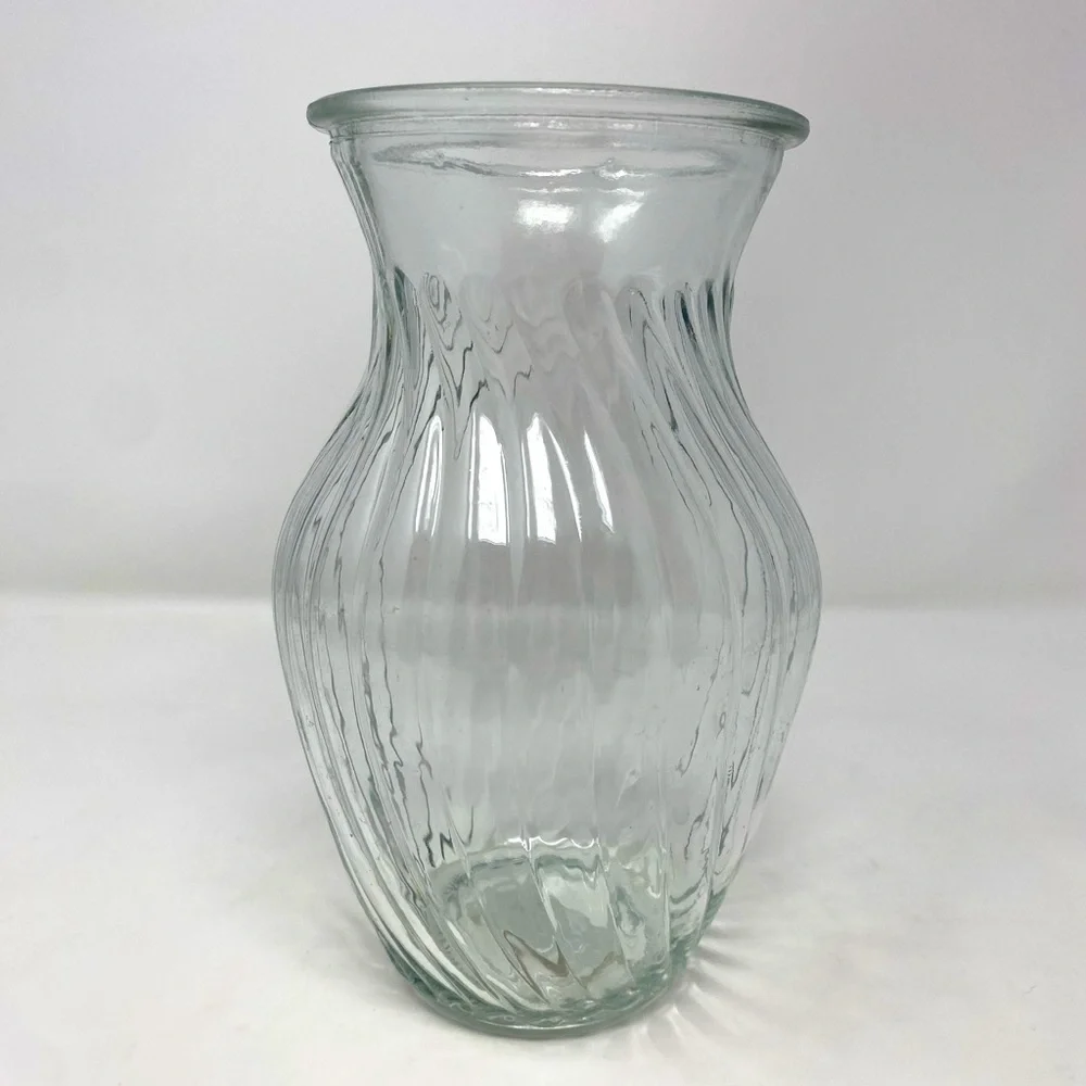 Elegant Clear Glass Vase